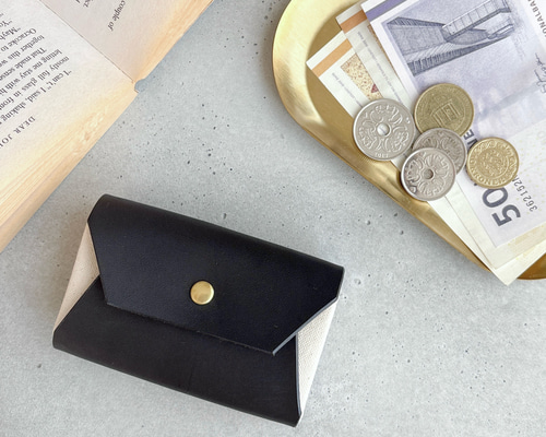 お札が折れない″帆布を革で包んだ 小さい財布″ ヌメ革 ブラック