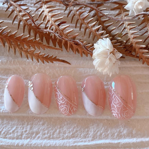 プロが作る！バラのレース柄ネイル ブライダル パーティー 卒入学式