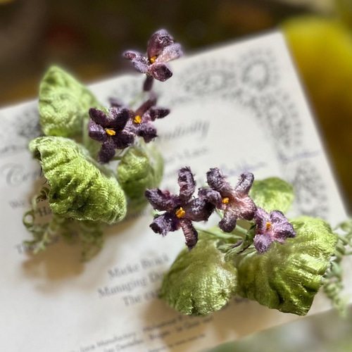 ビロード布花〜すみれの置き飾り アートフラワー qooqootoitoi 通販