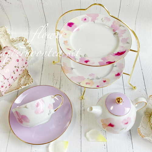 Creema限定福袋 】ふんわり水彩花のアフタヌーンティーセット♡ ティー