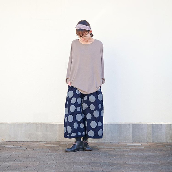 【複刻版】1/9 復刻 x 2 * 圓潤輪廓 * 成人款自然波點圖案 * 燈籠褲型 * 深海軍藍 第9張的照片