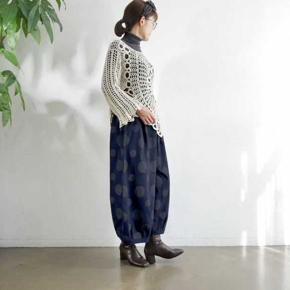 【複刻版】1/9 復刻 x 2 * 圓潤輪廓 * 成人款自然波點圖案 * 燈籠褲型 * 深海軍藍 第3張的照片