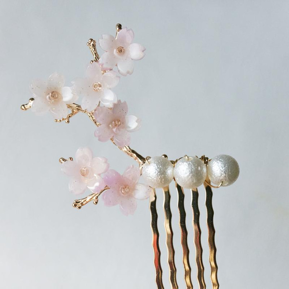 色が変わる 桜の枝のかんざし　桜　ヘアコーム  簪　ヘアアクセサリー 7枚目の画像