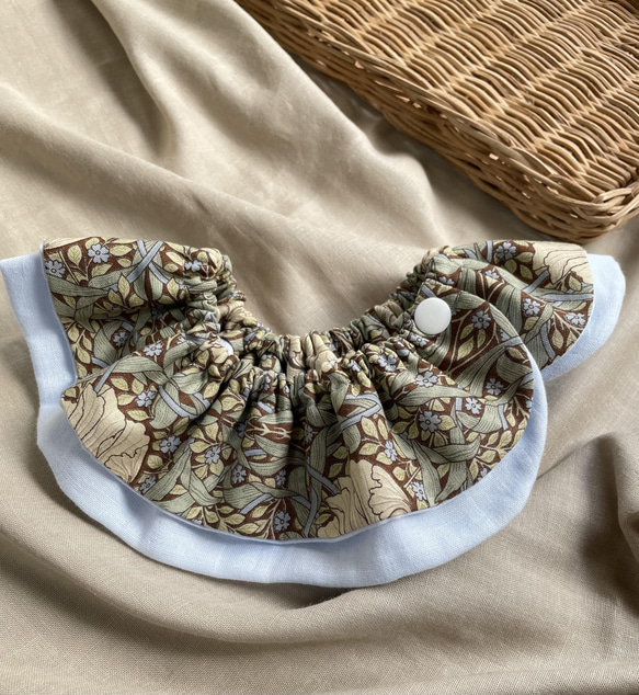 William Morris ⭐️ 使用的設計布料 ⭐️ Pimpernel ⭐️ 褶邊領口圍兜 第7張的照片