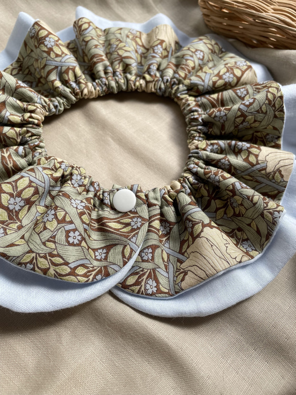 William Morris ⭐️ 使用的設計布料 ⭐️ Pimpernel ⭐️ 褶邊領口圍兜 第4張的照片