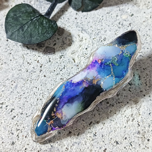 アゲートスライス型ヘアクリップ 天然石風 ブルー系 パープル系