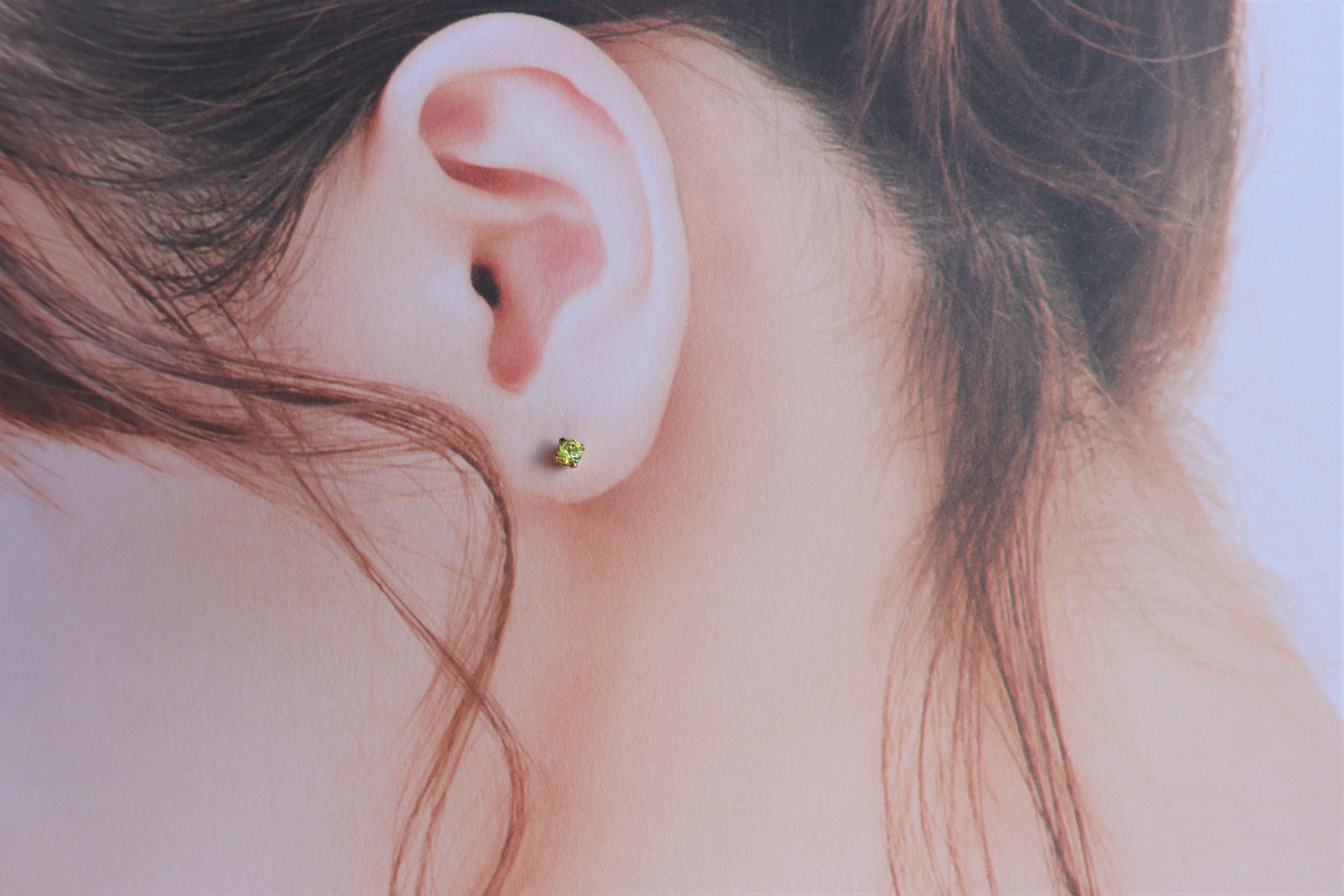 【再版】希少石 3㎜スフェーン☆.。.:*　人生を変えてくれる石☆.。.:*　14kgf　(7月誕生石）