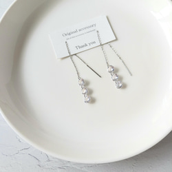 サージカルステンレス CZトリプルアメリカンピアス 3枚目の画像