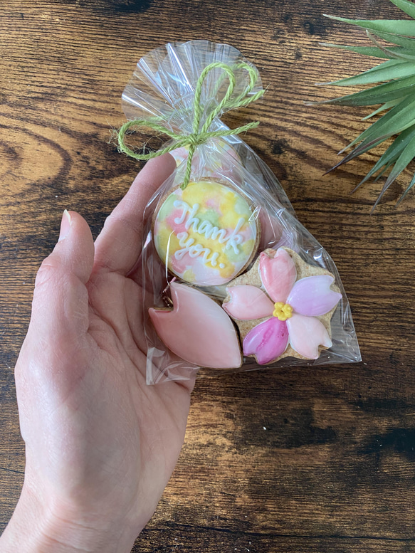 【3袋セット】桜とスマイルのオーガニックアイシングクッキー　プチギフト　お祝い　春　入学　卒業　卒園　お祝い 3枚目の画像