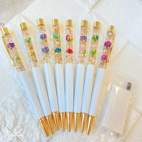 sale‼️N2369 カスタムボールペン お花ビーズ 薔薇 リボン 再販なし！ sale‼️N2369 カスタムボールペン お花ビーズ 薔薇 リボン 再販