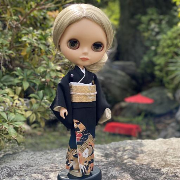 カスタムブライス 人形 ドール 海外作家様 かわいい キラキラ きれい カスタムブライス 人形 ドール 海外作家様 かわいい キラキラ 花