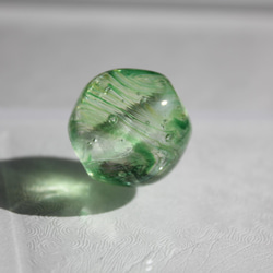 蜻蛉玉　〜墨流／若葉〜　2022-02 9枚目の画像