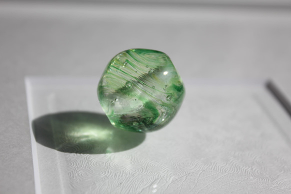 蜻蛉玉　〜墨流／若葉〜　2022-02 9枚目の画像