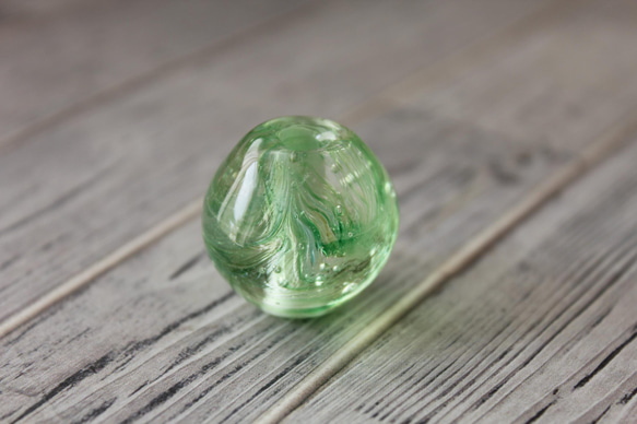 蜻蛉玉　〜墨流／若葉〜　2022-02 8枚目の画像