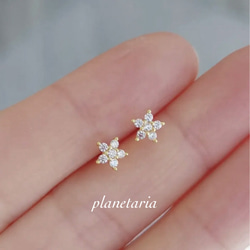 【豪華】フラワーピアス　ゴールド　ミディアム ダイヤモンド 楽天市場】K18YG【1.00ct】フラワーモチーフ ダイヤモンド