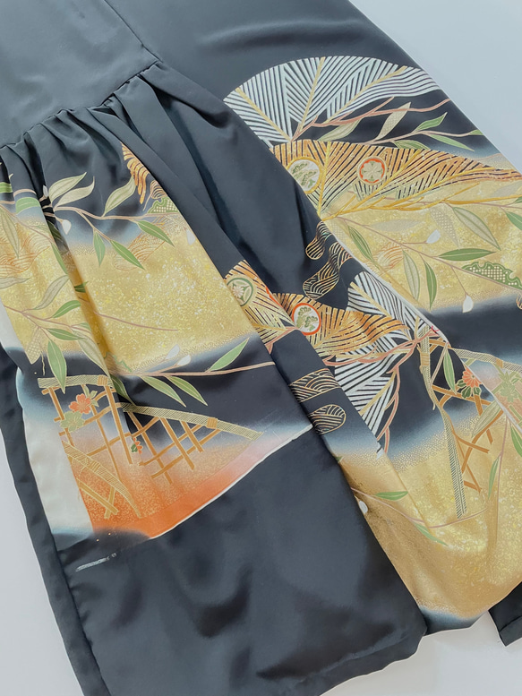 uicycle japanese vintage kimono 留袖リメイク　ワンピース　＜アシンメトリー＞ 6枚目の画像