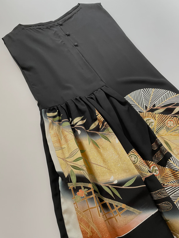 uicycle japanese vintage kimono 留袖リメイク　ワンピース　＜アシンメトリー＞ 5枚目の画像