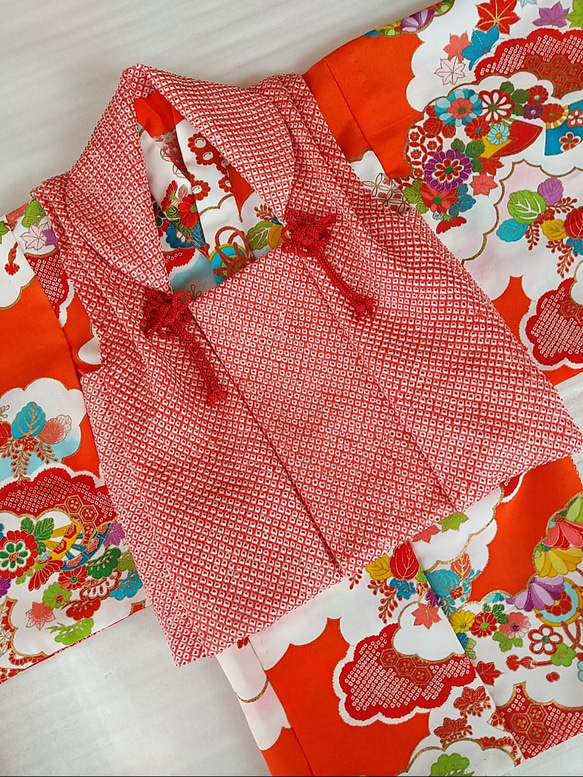 赤ちゃん着物と正絹総絞りの手縫いの被布