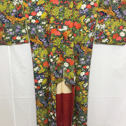 着物扇子　アンティークの絹の着物使用　日本の京都の職人が手仕事で制作　オンリーワン　プレゼントに最適 #41 9枚目の画像