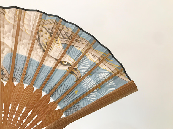 着物扇子　アンティークの絹の着物使用　日本の京都の職人が手仕事で制作　オンリーワン　プレゼントに最適 #42 7枚目の画像