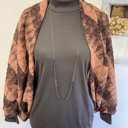 秋季成年海龜❤️ 羅紋材質高領上衣卡其色（M 碼） 第12張的照片