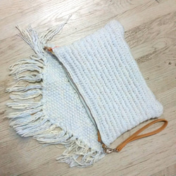 クラッチバッグ　ショルダーバッグ　水色と白の編みバッグ 3枚目の画像
