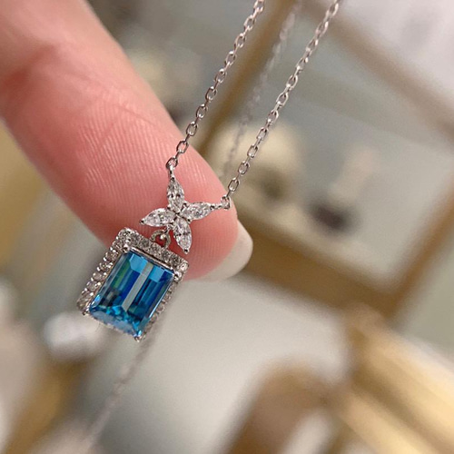 海の水」1ct ネックレス シンプル K18 天然サンタマリアアクアマリン