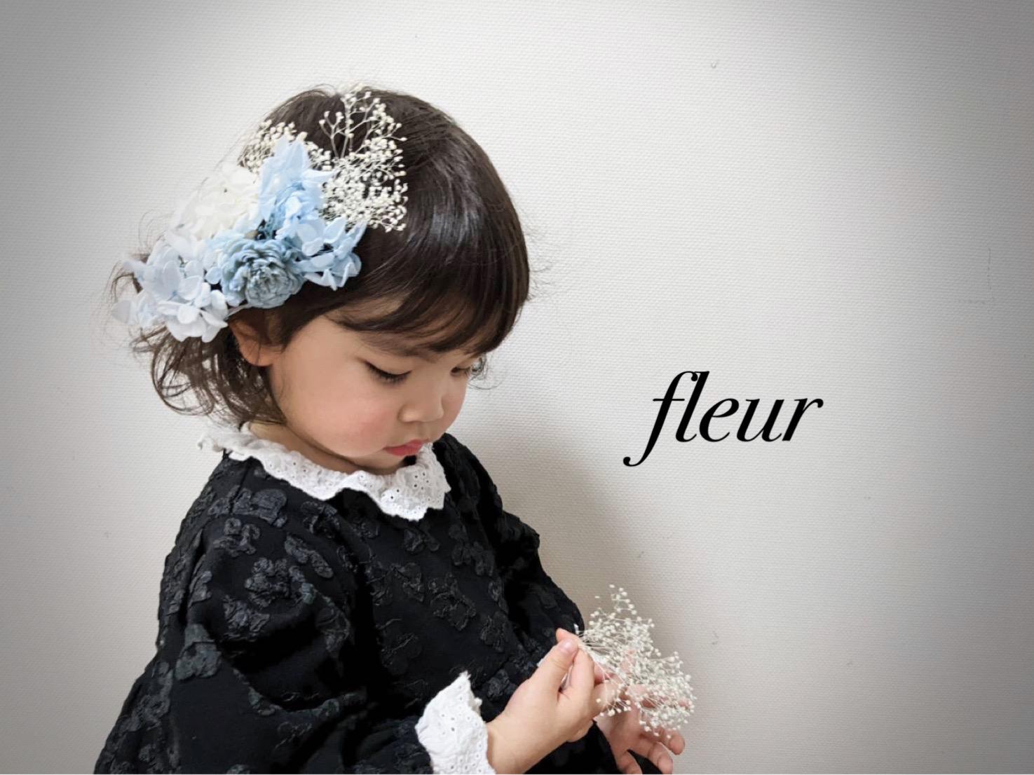 キッズヘアアクセサリー 子供用髪飾り プリザーブドフラワー キッズ髪飾り キッズヘッドドレス 水色 ヘッドドレス(アクセサリー) fleur ✴︎(フルール) 通販|Creema(クリーマ) 黒×水色レース ハンドメイドリボンヘアアクセサリー ヘッドドレス リボンピン