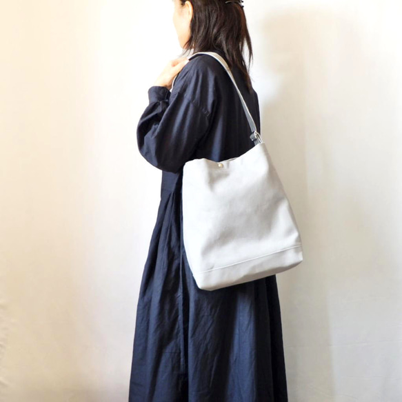A4/2wayワンショルダートート◇ストームグレー◇倉敷帆布 3枚目の画像