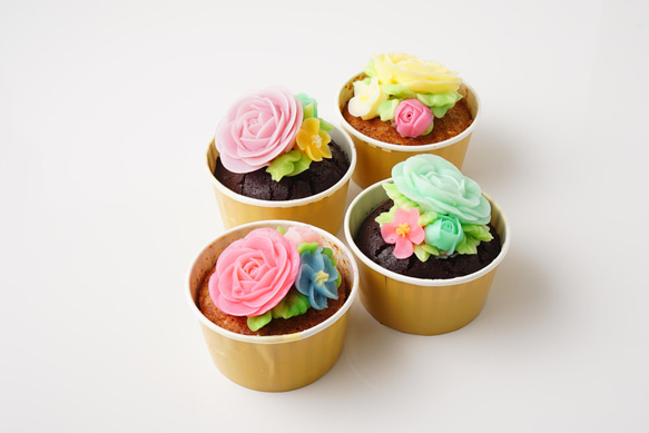 食べられるお花のカップケーキ【4個セット】 2枚目の画像