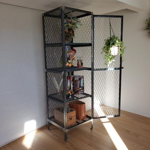 エキスパンドメタルのキャビネット（受注生産） 棚・シェルフ・ラック