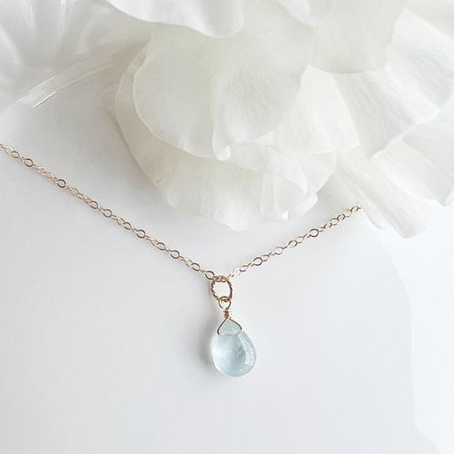 特集掲載】アクアマリン 3月誕生石 ペアシェイプ ピアス＆ネックレス