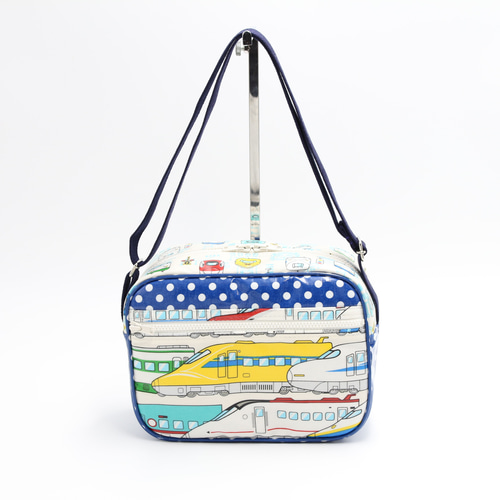 受注製作 通園ショルダーバッグ 防水・撥水ラミネート素材の通園バッグ