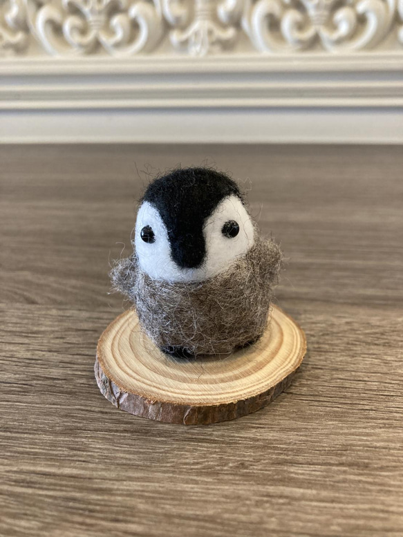 皇帝ペンギンのコンペちゃん☆ f00032 羊毛フェルト スマイリー