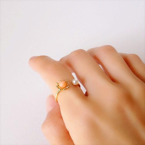 ピンク珊瑚とパールのフォークリング＊ 天然石／指輪／オープンリング 