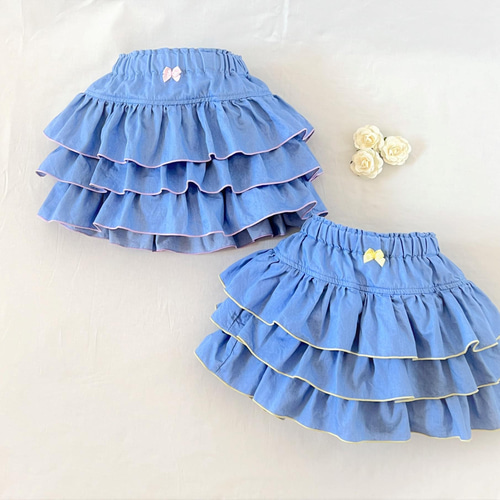 anonenone たっぷり段フリルりぼんキュロット ライトブルー 水色 桜色リボンのフリルキュロット 子供服 Grandma 通販 13552979