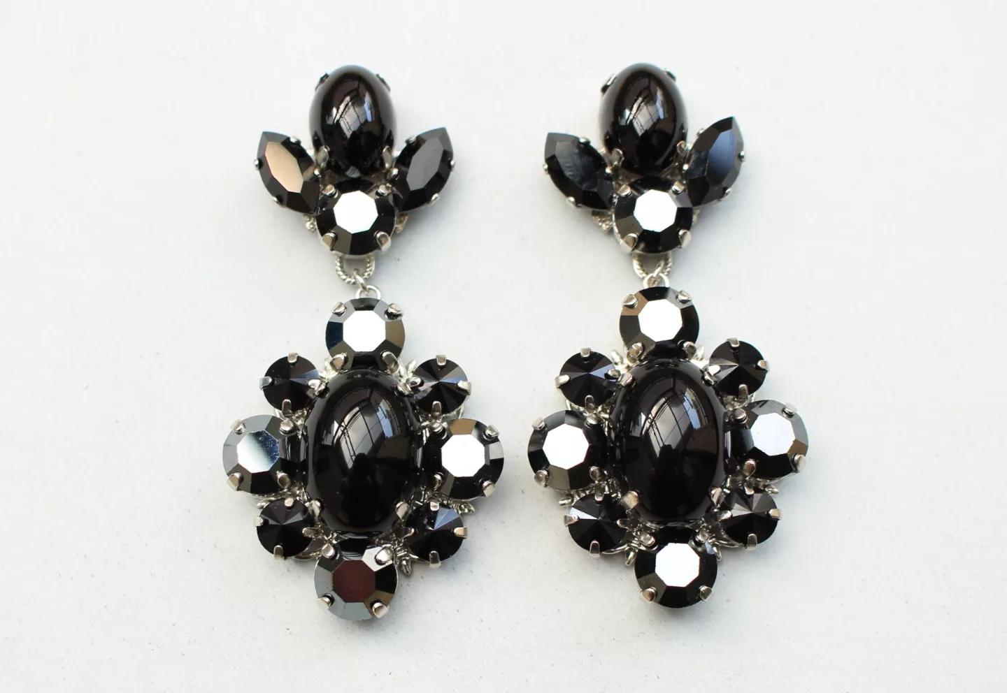 ブラック メタリック スワロフスキー ウェディング ブライダル 結婚式 アクセサリー ピアス イヤリング