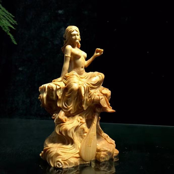 彫刻家　秋山沙走武作　乾漆　座女　裸婦像　大理石台付　置物　共箱　C　5348 彫刻家 秋山沙走武作 乾漆 座女 裸婦像 大理石台付 置物 共箱 C