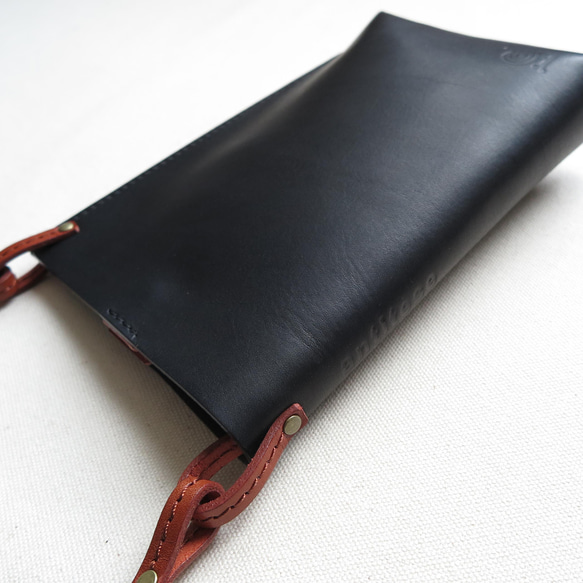 Italian leather pochette「streamline」BLACK 7枚目の画像
