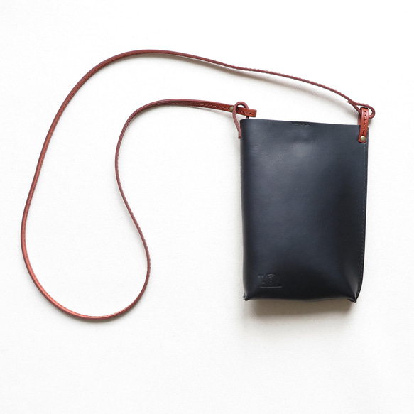 Italian leather pochette「streamline」BLACK 3枚目の画像