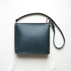 受注生産　Italian leather shoulder bag「streamline」BLUE 2枚目の画像