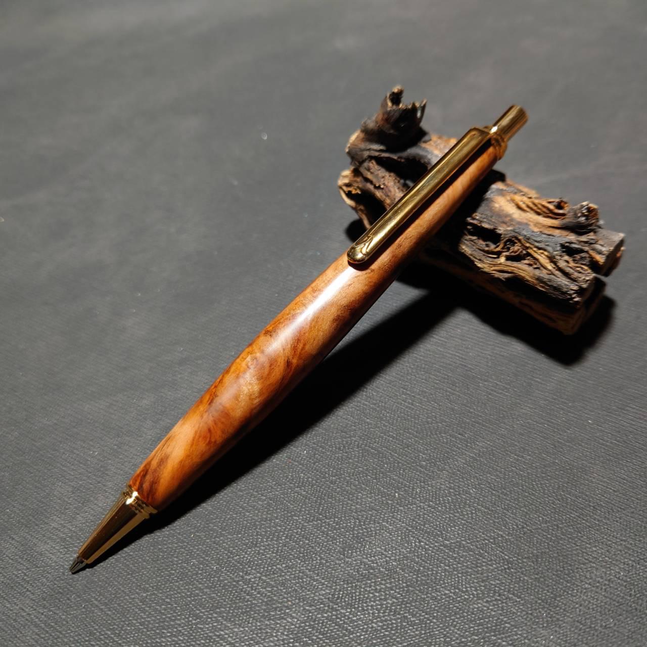 【新品•未使用】野原工芸似　シャーペン　越前杉火炎杢　ボナンペン 新品•未使用】野原工芸似 シャーペン 越前杉火炎杢 ボナンペン