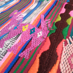 テーブルクロス　敷物　手織り　風呂敷　ビンテージ　民族衣装　刺繍　ショール　スカーフ　古布　ウィピル　グァテマラ 6枚目の画像