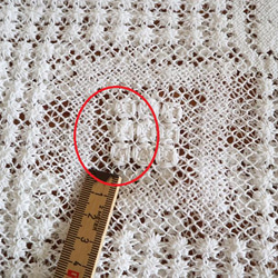 フランスの手仕事/爽やかで繊細な手編みフィレレース 円形大判サイズ  (ヴィンテージ テーブルクロス リメイク素材) 20枚目の画像