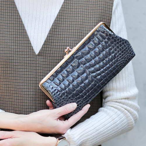 送料無料 Filness ペール エナメル クロコ がま口 長財布 軽量 国産