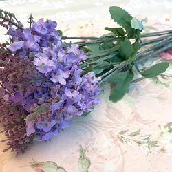 no.122,小さめのラベンダー薄い紫、アーティフィシャルフラワー