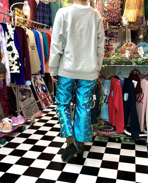 蝴蝶紋中國喇叭褲：淺藍色 第4張的照片