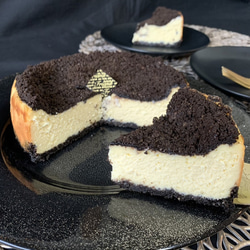 クッキークリームチーズケーキ 15cm ホール◇バースデーや記念日プレゼントにも☆ 1枚目の画像