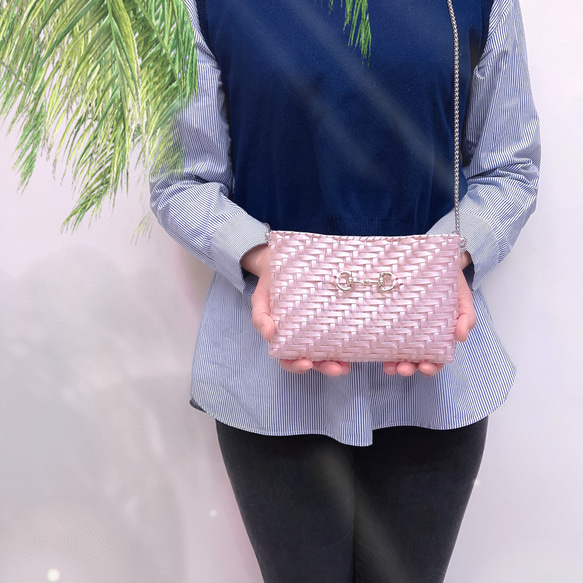 織りクロスボディバッグ〜ピンクはロマンチックな色で、バッグを持ってロマンチックな生活を送っています 6枚目の画像