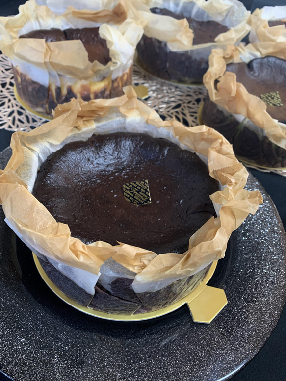 バスクチーズケーキ～プレミアムショコラ〜☆バースデーケーキや記念日プレゼントにも☆ 5枚目の画像